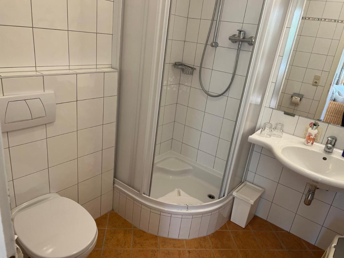 Pörtschach am Wörthersee 斯特鲁斯尼霍夫兰德豪斯旅馆酒店 外观 照片