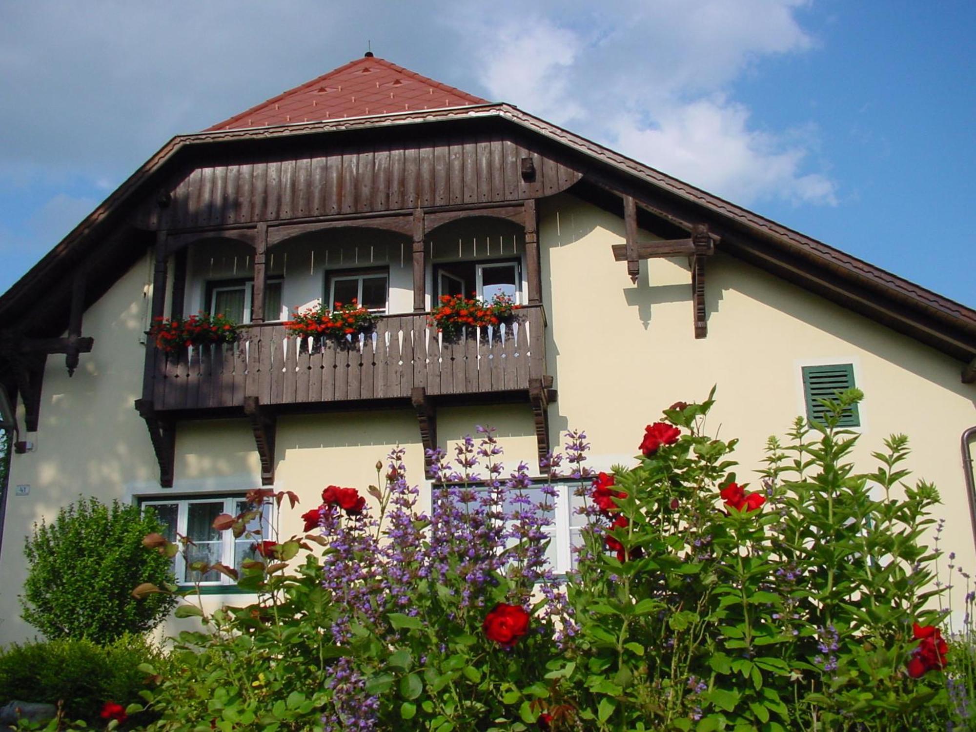 Pörtschach am Wörthersee 斯特鲁斯尼霍夫兰德豪斯旅馆酒店 外观 照片