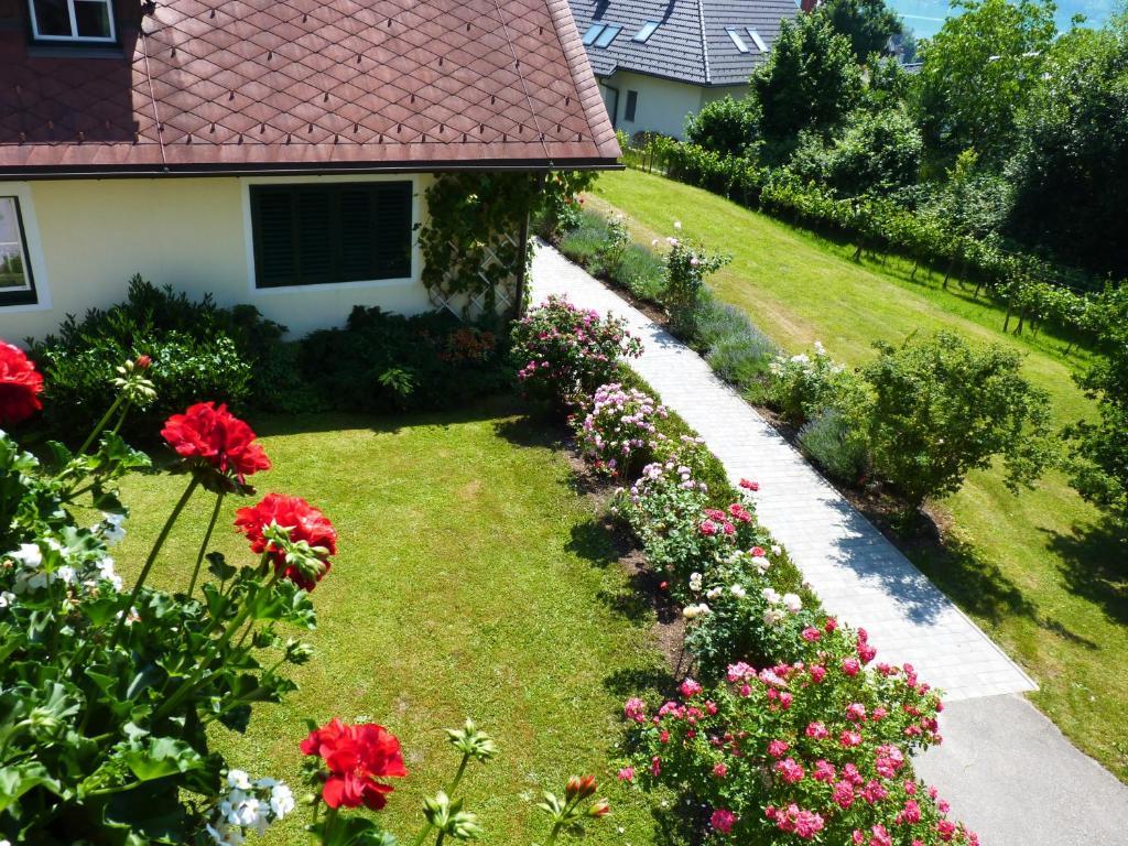 Pörtschach am Wörthersee 斯特鲁斯尼霍夫兰德豪斯旅馆酒店 外观 照片