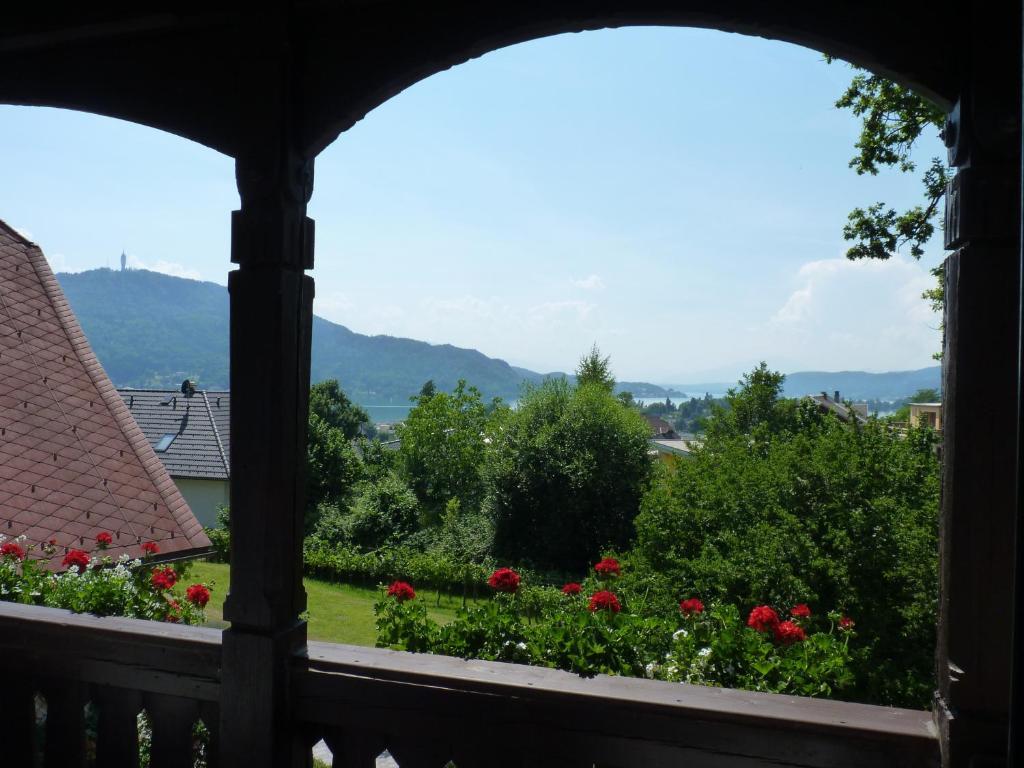 Pörtschach am Wörthersee 斯特鲁斯尼霍夫兰德豪斯旅馆酒店 外观 照片