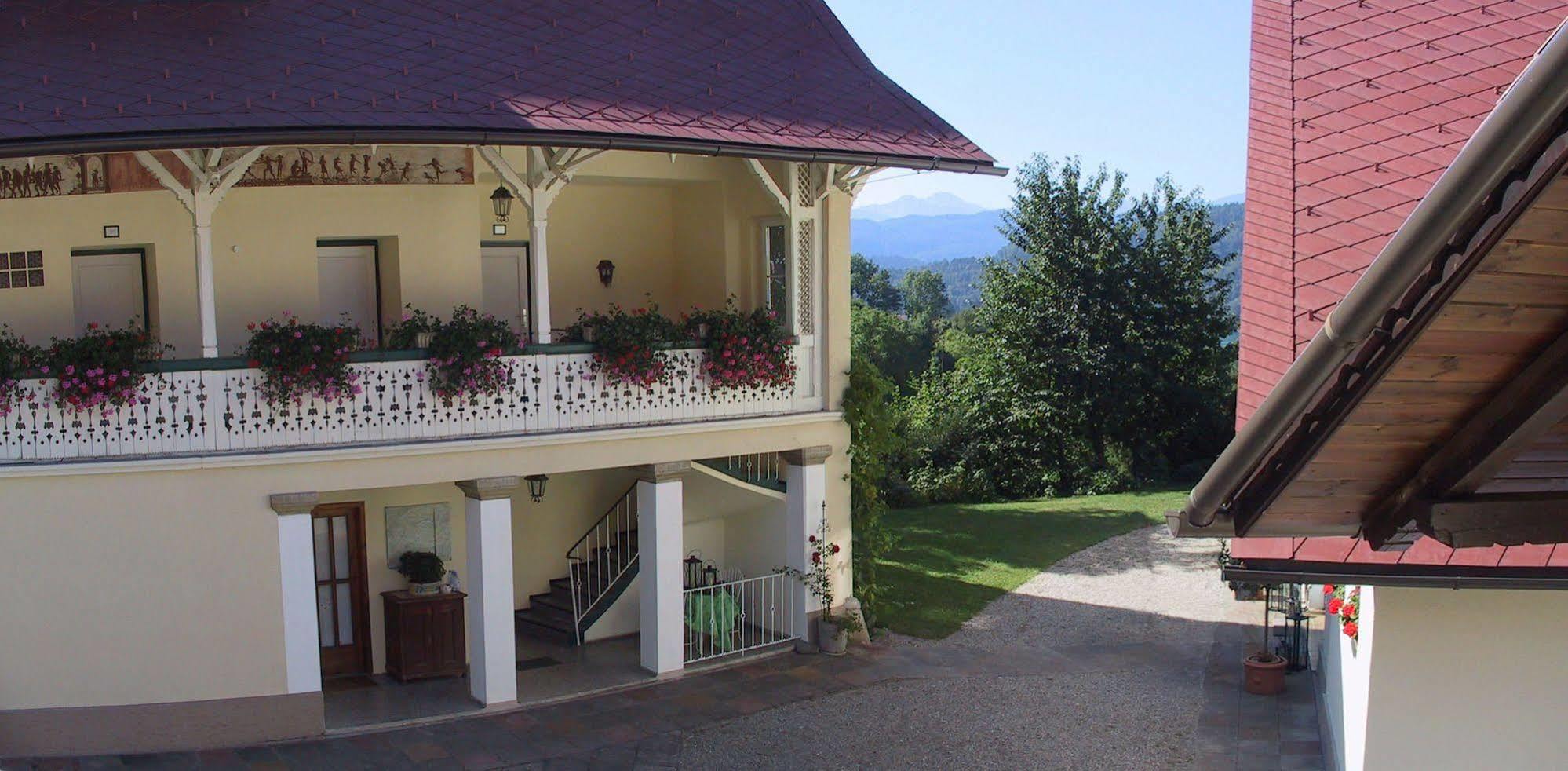 Pörtschach am Wörthersee 斯特鲁斯尼霍夫兰德豪斯旅馆酒店 外观 照片